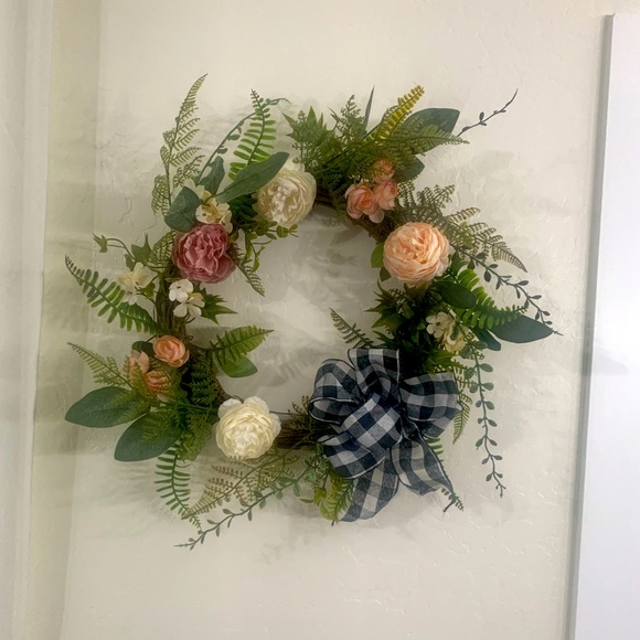 Spring Wreath - Picture 1 of 1